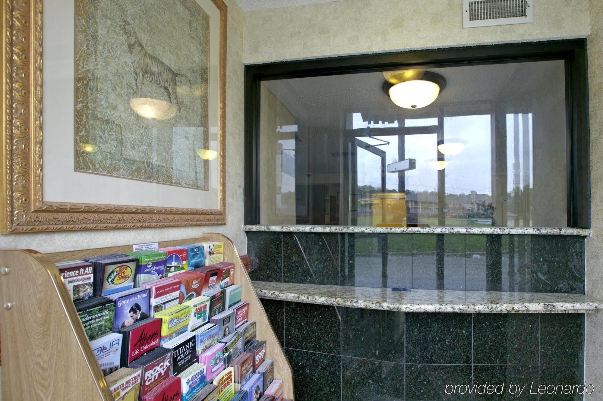 My Home & Suites Covington Interior foto